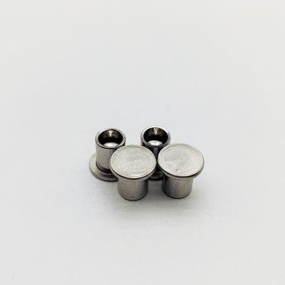 Ημι-σωληνωτά πριτσίνια από ανοξείδωτο χάλυβα 304 με επίπεδη κεφαλή DIN 7340 M3-M8