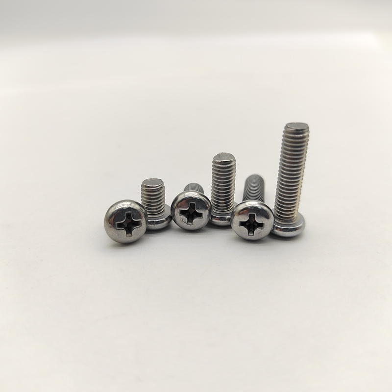 Βίδες μηχανής με κεφαλή Phillips από ανοξείδωτο χάλυβα 304 A2-70 DIN 7985