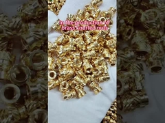 Εμβολιασμένοι καρύδια χαλκού Κουφτερά καρύδια με νήματα